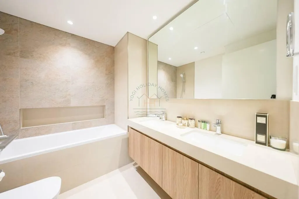 Modern 2Br Apartment With Stunning Dubai Fountain 0*,  Verenigde Arabische Emiraten